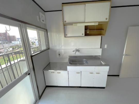 �y���̑��z�@�L�b�`��