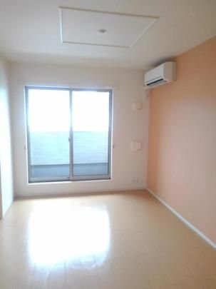 �y���̑��z�@���r���O