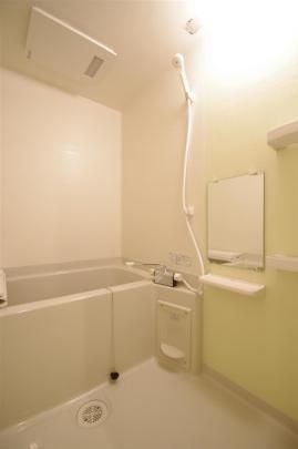 �y���̑��z�@�o�X�^�V�����[