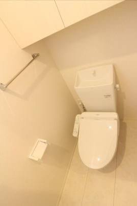 �y���̑��z�@205�@�g�C��