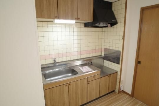 �y���̑��z�@�L�b�`��