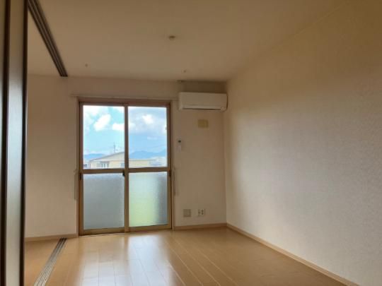 �y���̑��z�@���r���O