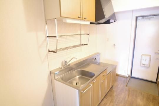 �y���̑��z�@�L�b�`��