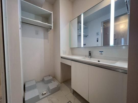 �y���̑��z�@102�@���ʉ��ϑ�