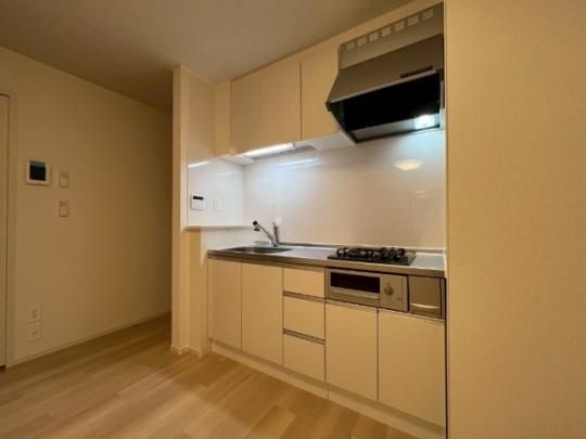 �y���̑��z�@�L�b�`��