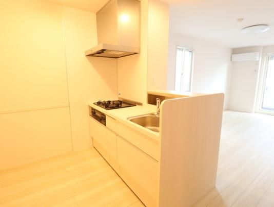 �y���̑��z�@201�@�V�X�e���L�b�`��