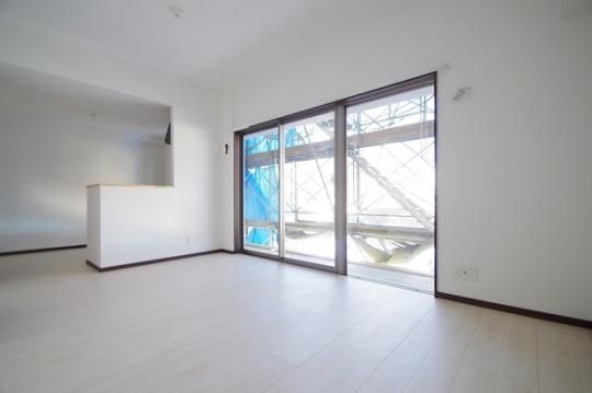 �y���̑��z�@���r���O