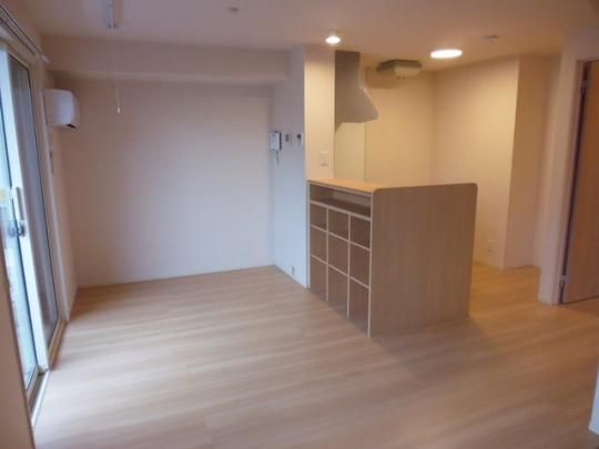 �y���̑��z�@���r���O