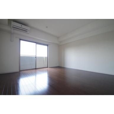 �y���̑��z�@���r���O