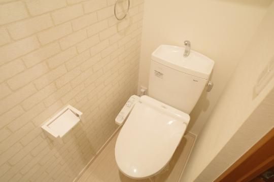 �y���̑��z�@�g�C��