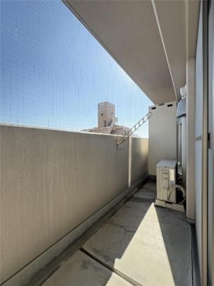 �y���̑��z�@�o���R�j�[