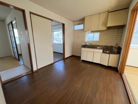 �y���̑��z�@���r���O