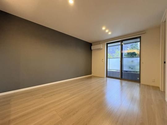 �y���̑��z�@���r���O