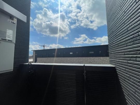 �y���̑��z�@�o���R�j�[