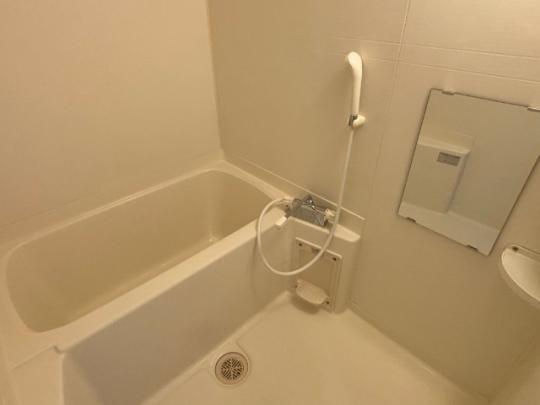 �y���̑��z�@�o�X�^�V�����[