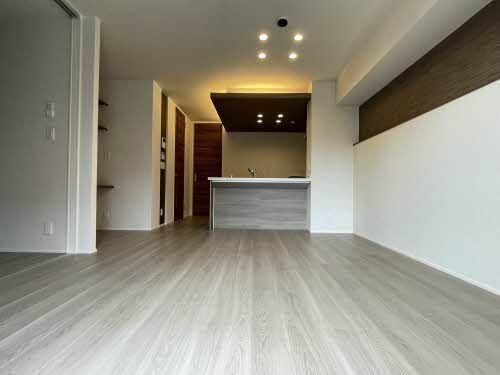 �y���̑��z�@���r���O