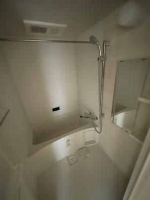 �y���̑��z�@�o�X�^�V�����[