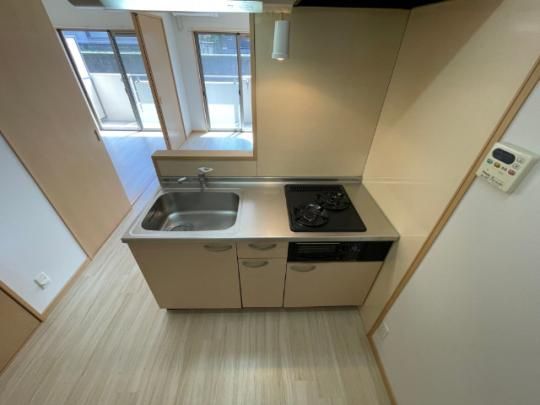 �y���̑��z�@�L�b�`��