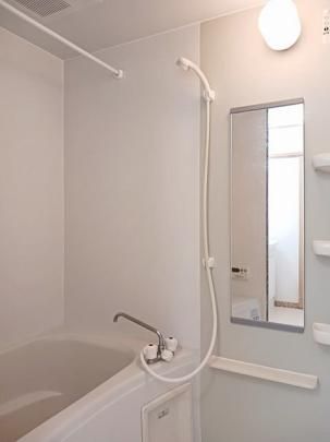 �y���̑��z�@�o�X�^�V�����[