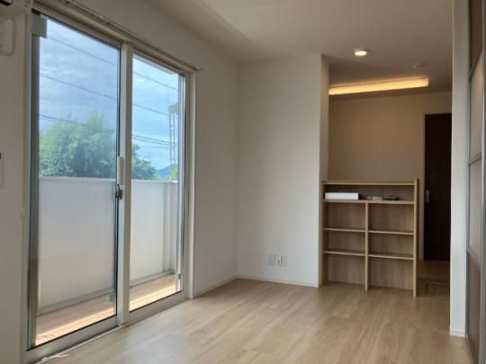 �y���̑��z�@���r���O