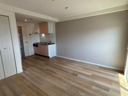 �y���̑��z�@���r���O