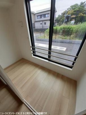 �y���̑��z�@�o���R�j�[