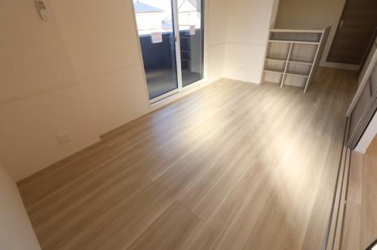 �y���̑��z�@���r���O