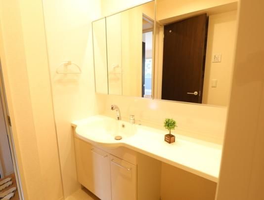 �y���̑��z�@B102�@�������ʉ��ϑ�