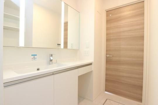 �y���̑��z�@201�@���ʏ�