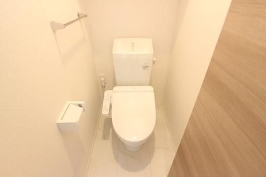 �y���̑��z�@201�@�g�C��