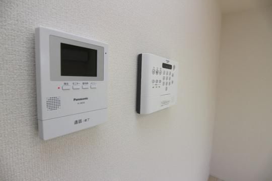 �y���̑��z�@201�@�z�[���Z�L�����e�B�ATV�C���^�[