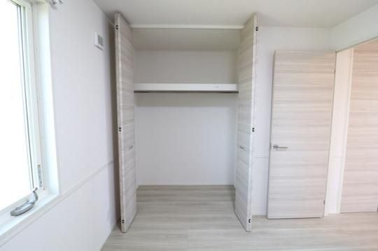 �y���̑��z�@203�@�N���[�[�b�g