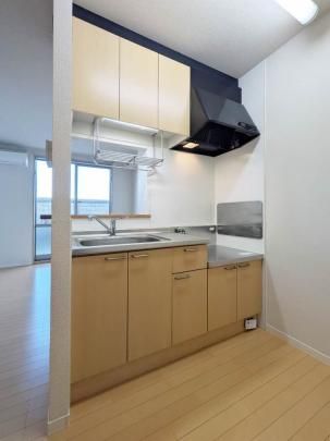 �y���̑��z�@�L�b�`��