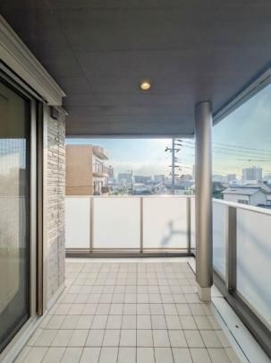 �y���̑��z�@�o���R�j�[