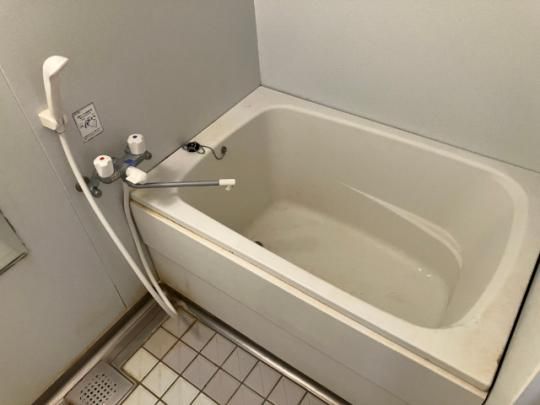 �y���̑��z�@�o�X�^�V�����[