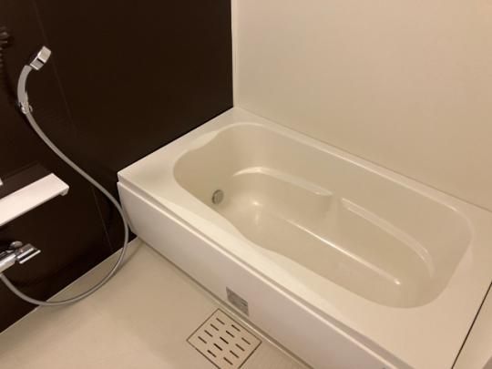 �y���̑��z�@�o�X�^�V�����[