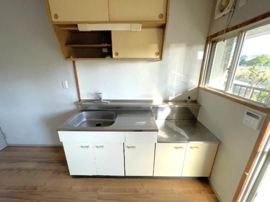 �y���̑��z�@�L�b�`��