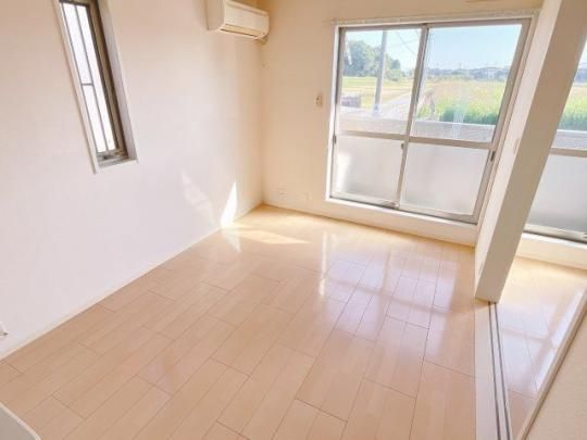 �y���̑��z�@���r���O