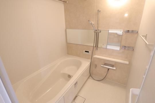 �y���̑��z�@�o�X