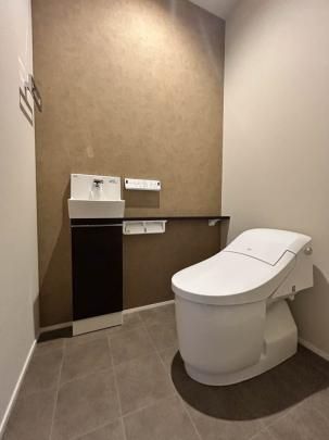 �y���̑��z�@�g�C��