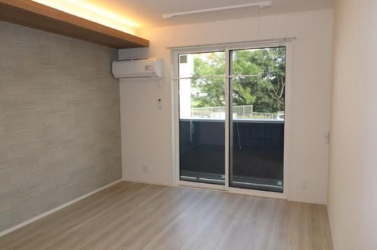 �y���̑��z�@���r���O