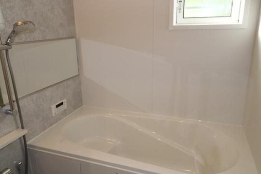 �y���̑��z�@�o�X�^�V�����[