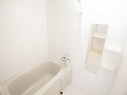 �y���̑��z�@�o�X�^�V�����[