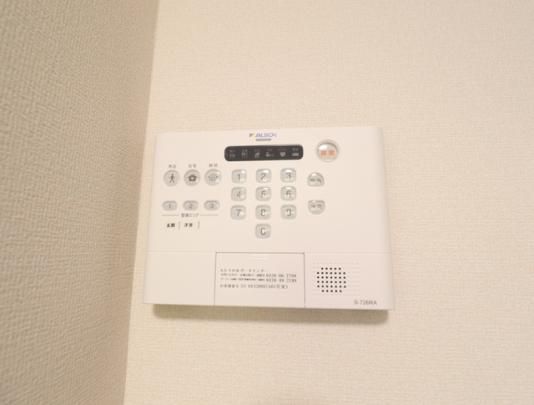 �y���̑��z�@103�z�[���Z�L�����e�B