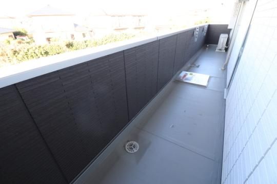 �y���̑��z�@�o���R�j�[