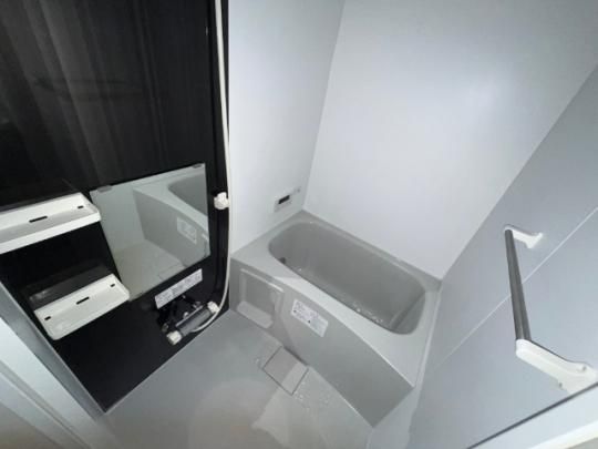 �y���̑��z�@�o�X�^�V�����[