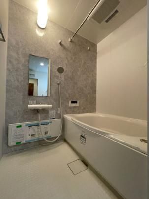 �y���̑��z�@�o�X�^�V�����[