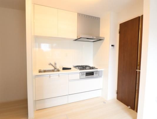 �y���̑��z�@B103�@�L�b�`��