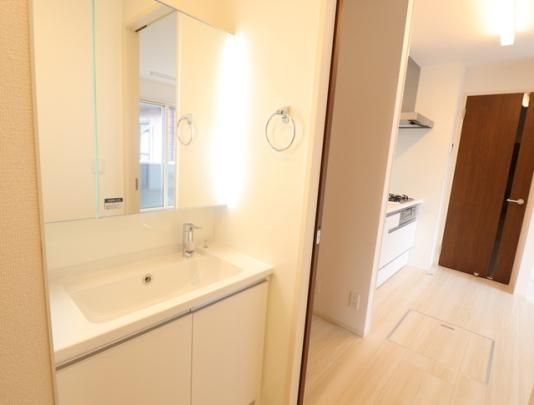 �y���̑��z�@B103�@�������ʉ��ϑ�