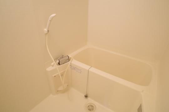 �y���̑��z�@�o�X�^�V�����[